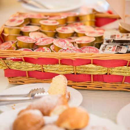 Bio Suites Pacinotti Бардолино Экстерьер фото