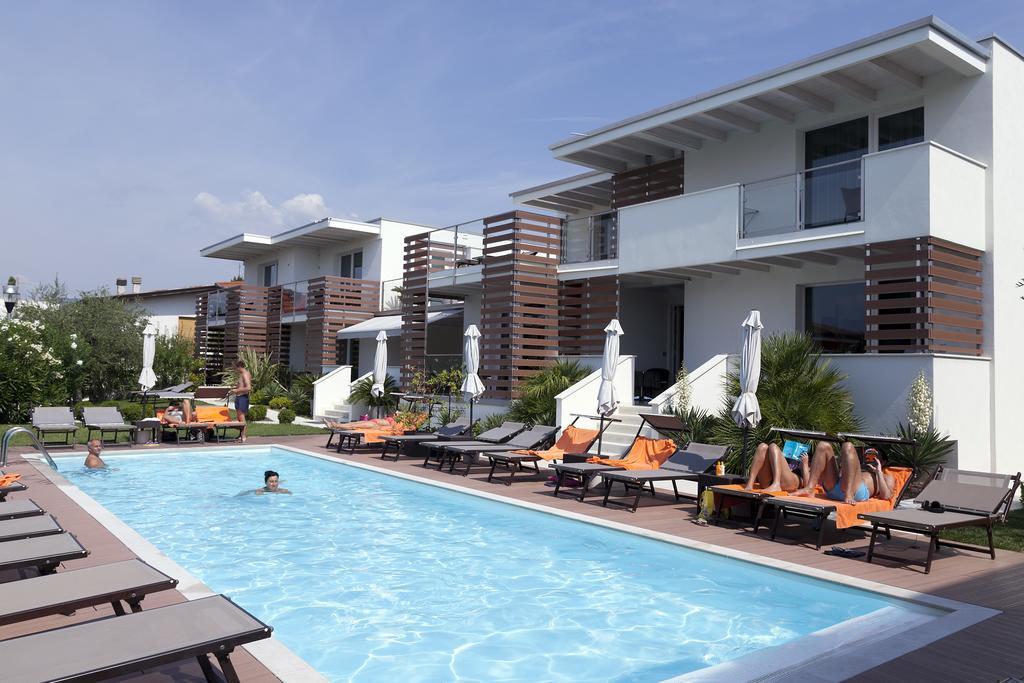 Bio Suites Pacinotti Бардолино Экстерьер фото